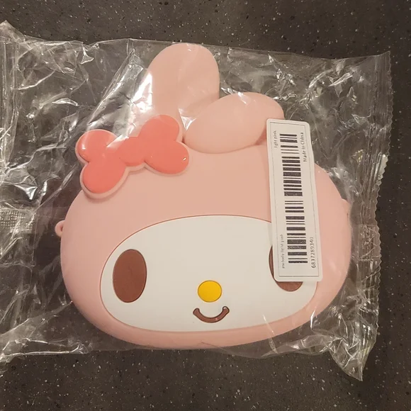 NWT! Sanrio My Melody Light Pink Trendy Kawaii Silicone Crossbody Purse NEW - Picture 2 of 7